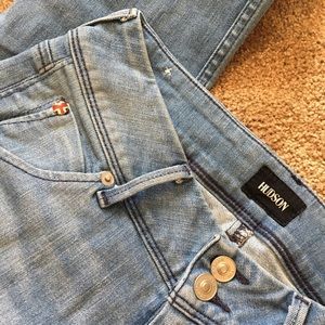 Light wash Hudson Jeans in perfect condition!